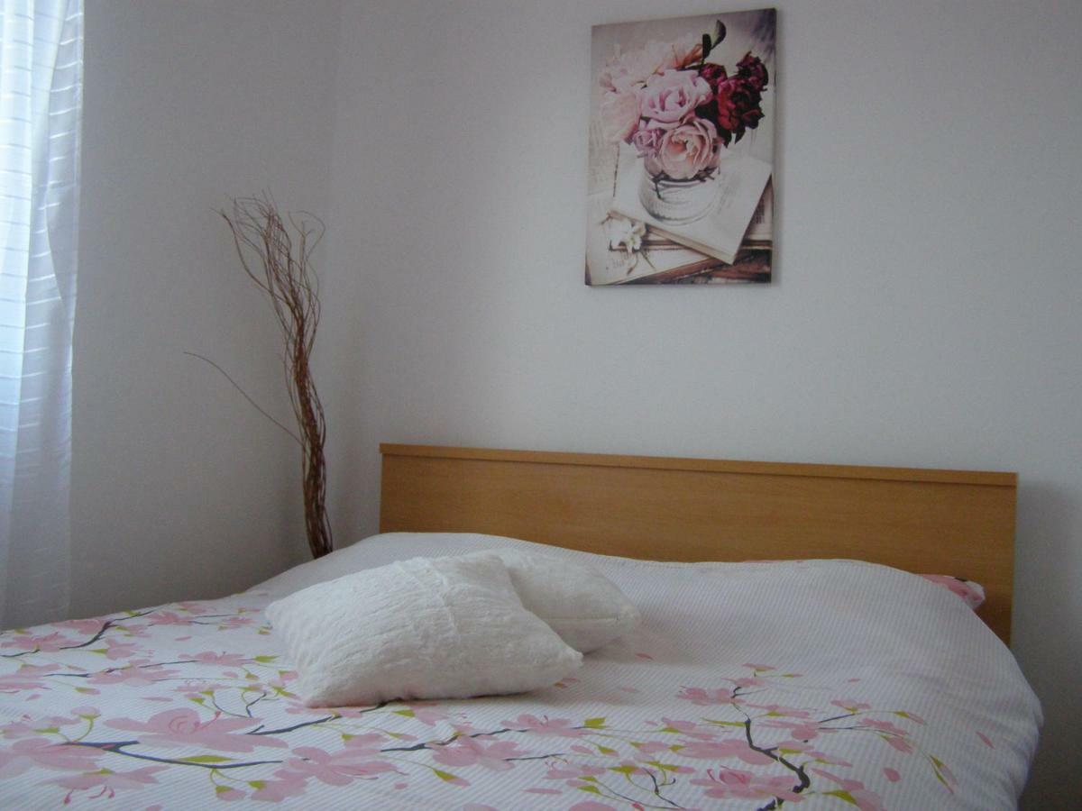 Charming Apartments In Pula Ngoại thất bức ảnh