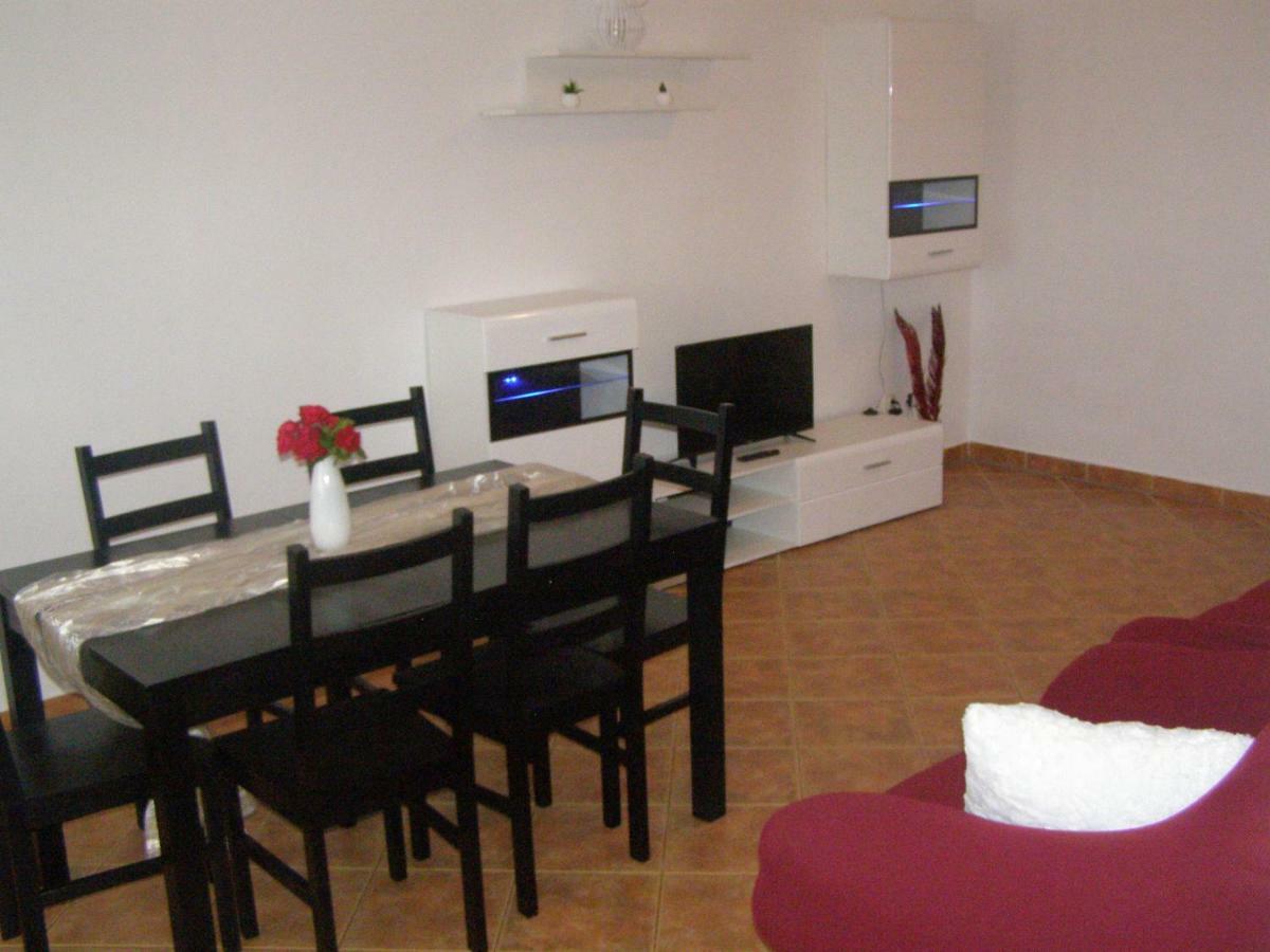Charming Apartments In Pula Ngoại thất bức ảnh